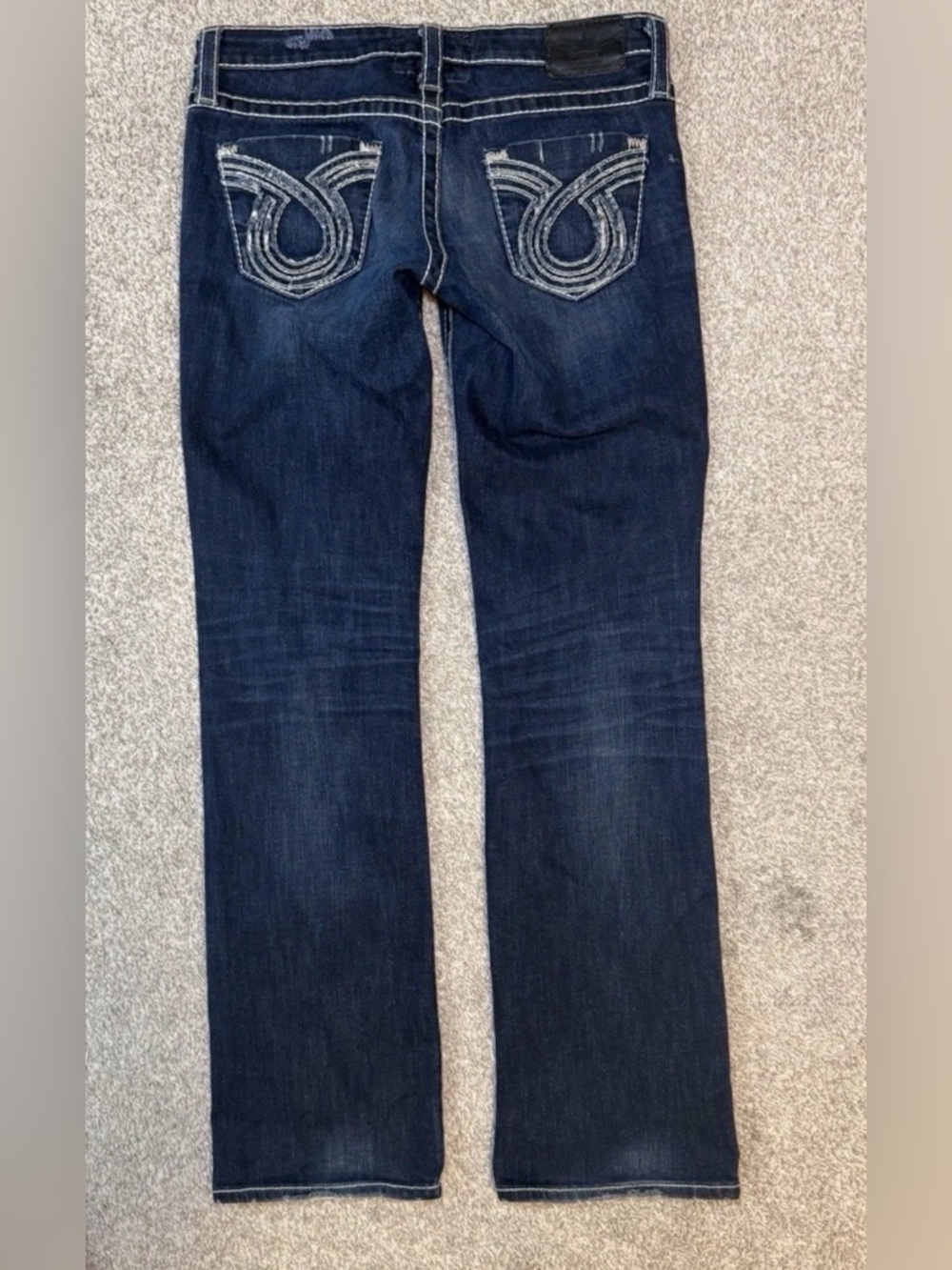 Big Star LIV Women's 28 R Boot Cut Jeans
Stretch Denim Distressed Msrs 31 X 32 - Picture 2 of 12